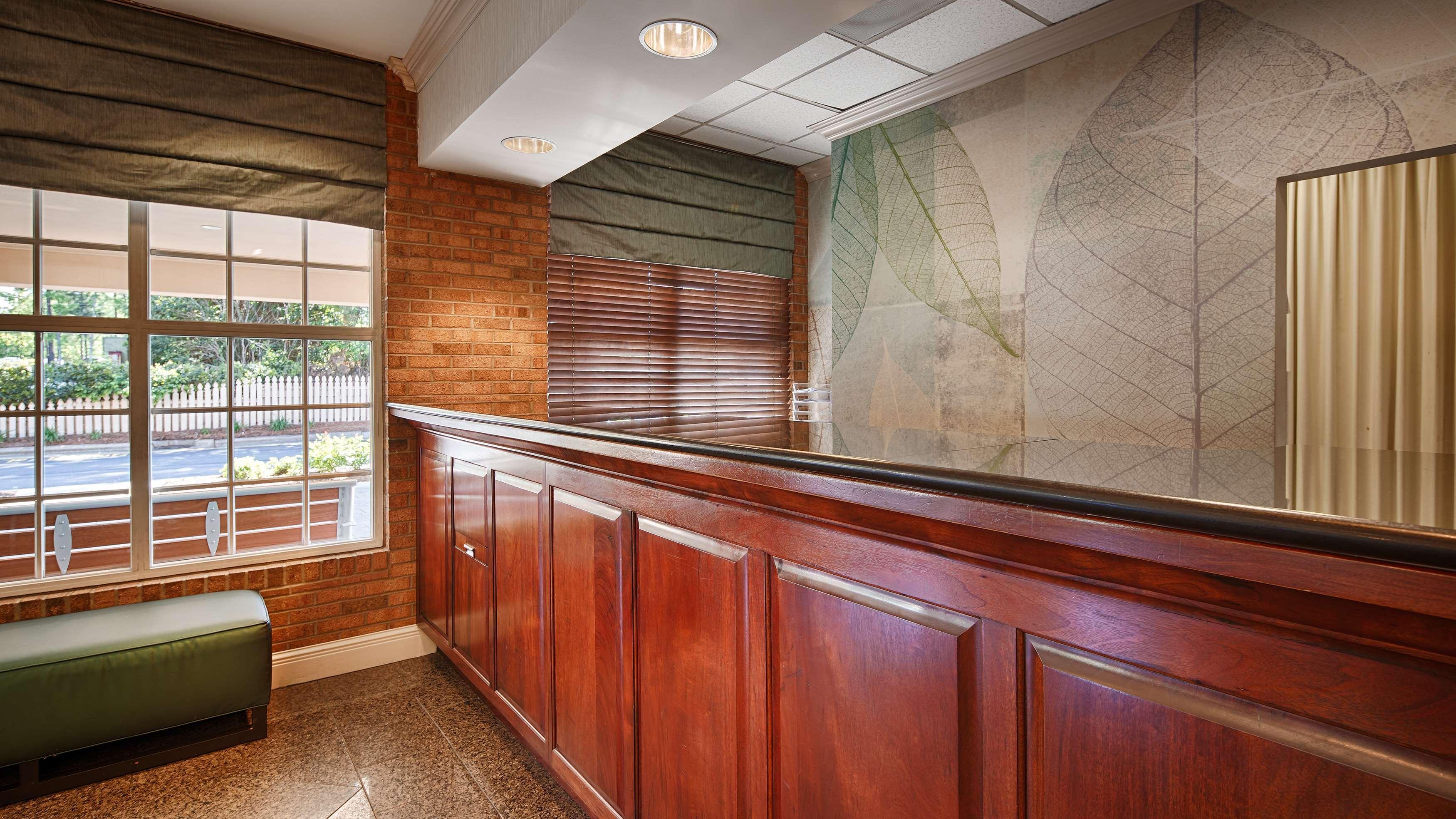 Surestay Plus Hotel By Best Western Raleigh North Downtown Buitenkant foto