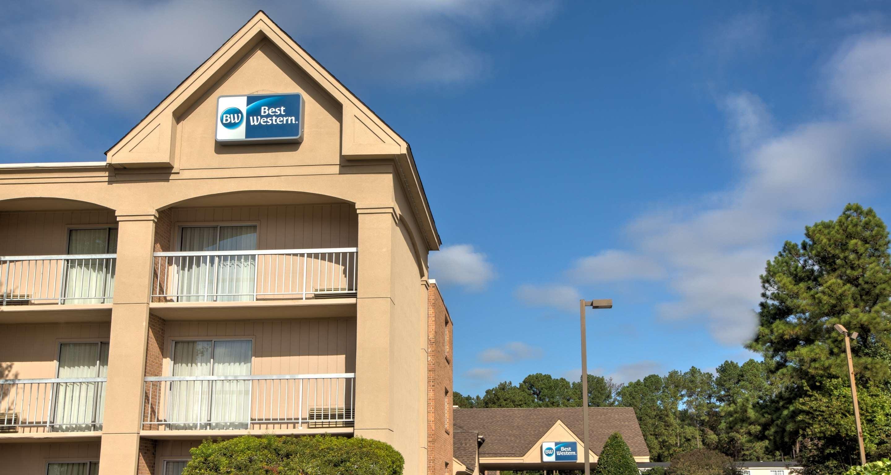 Surestay Plus Hotel By Best Western Raleigh North Downtown Buitenkant foto
