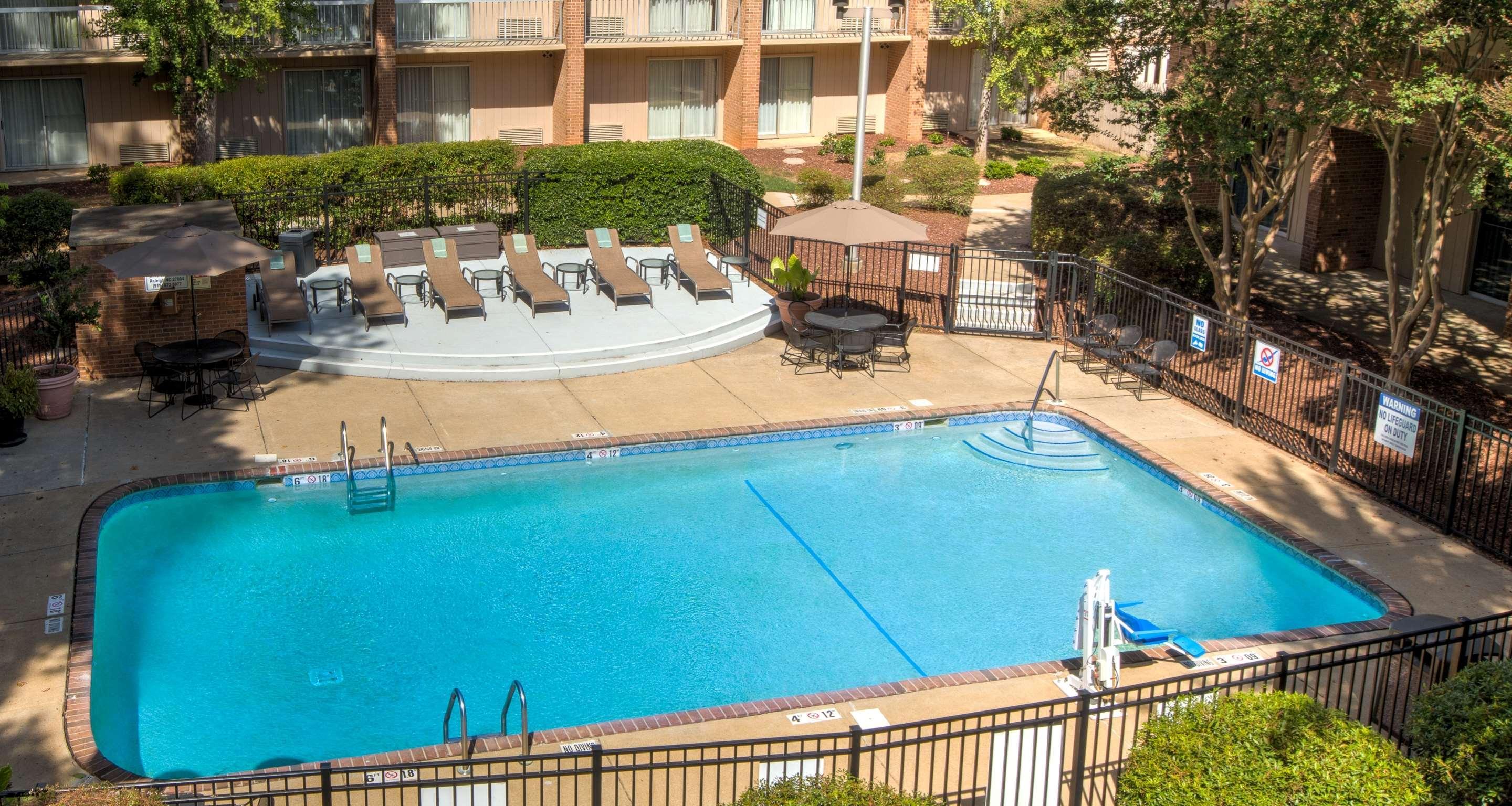 Surestay Plus Hotel By Best Western Raleigh North Downtown Buitenkant foto