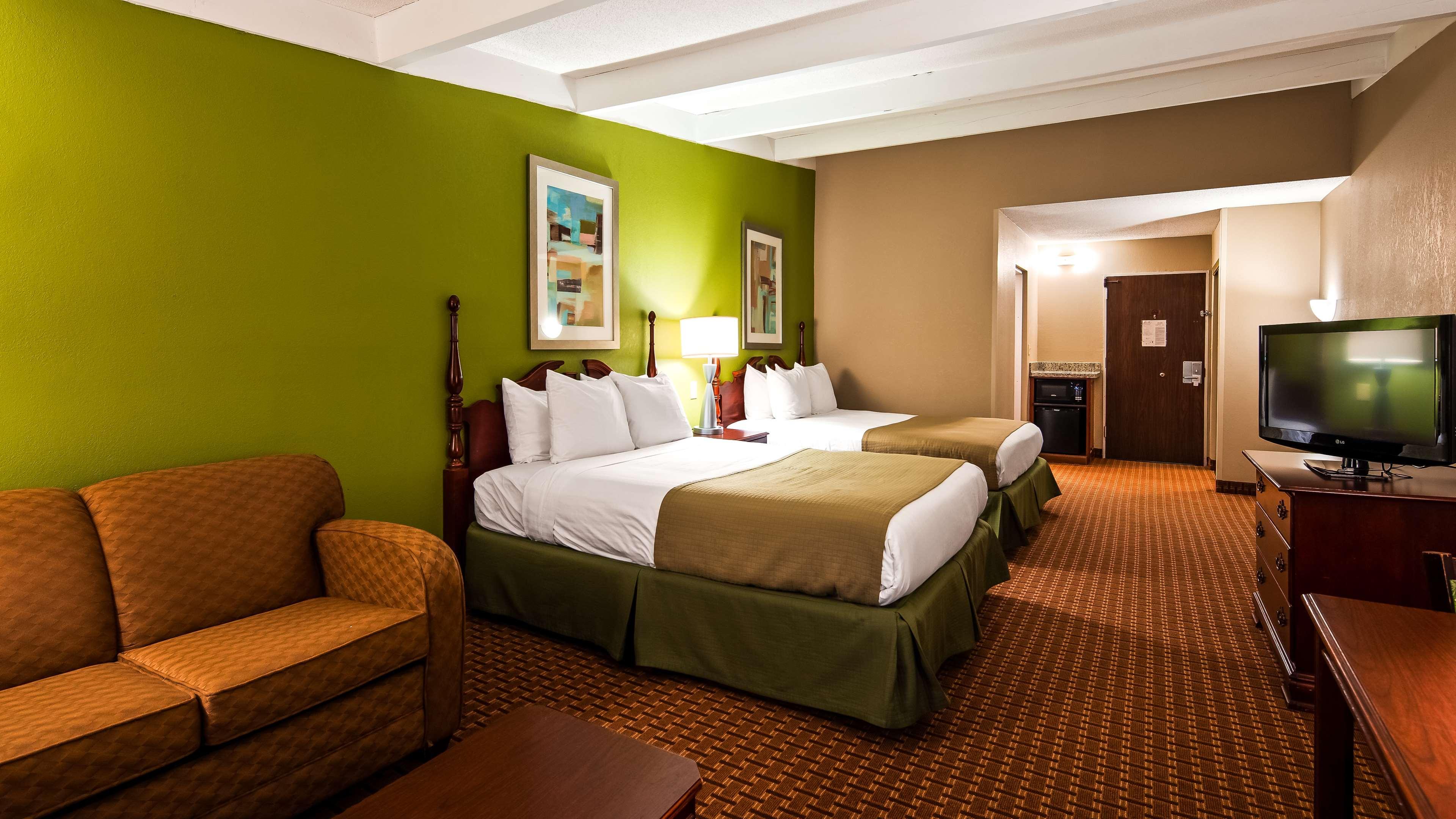 Surestay Plus Hotel By Best Western Raleigh North Downtown Buitenkant foto