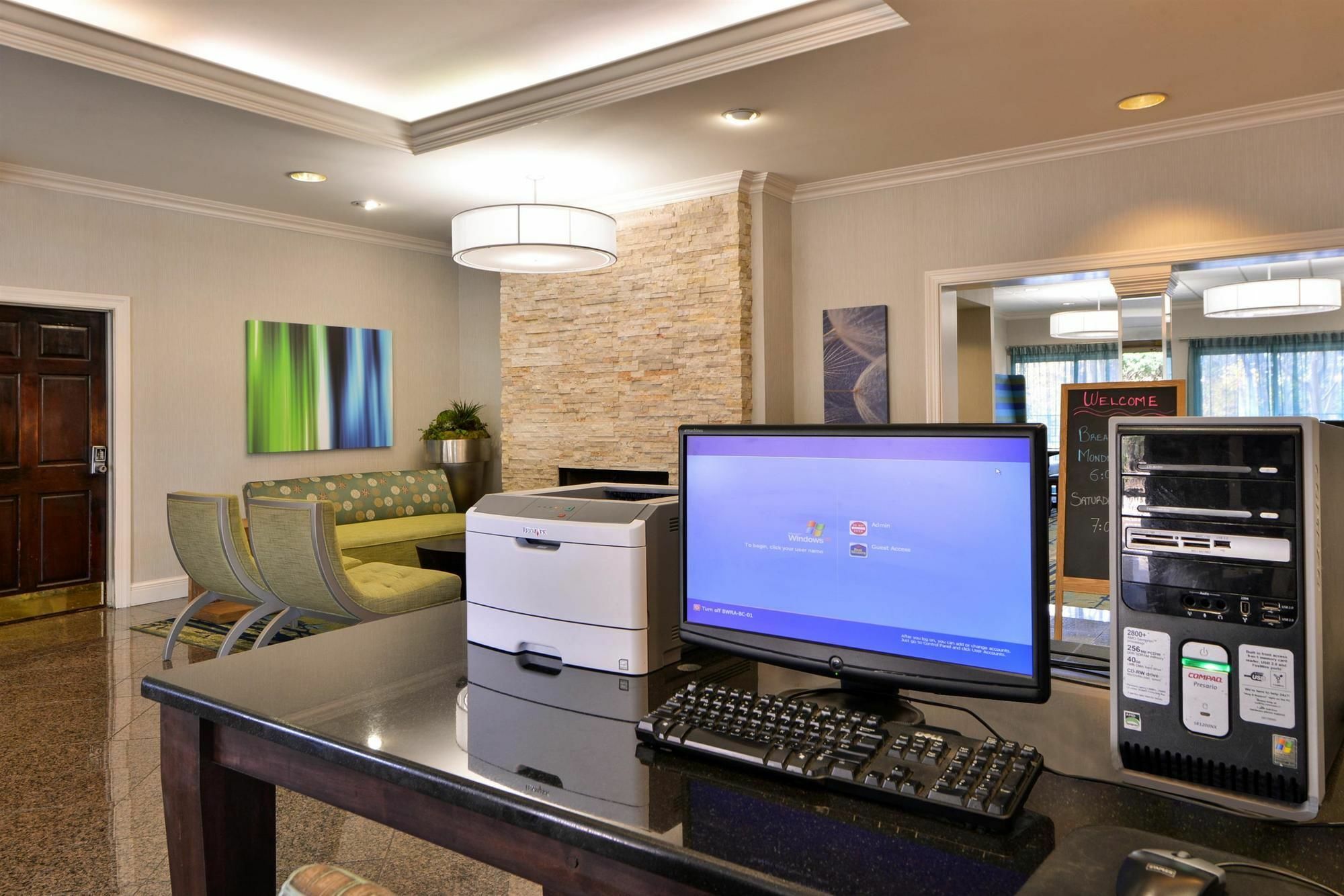 Surestay Plus Hotel By Best Western Raleigh North Downtown Buitenkant foto