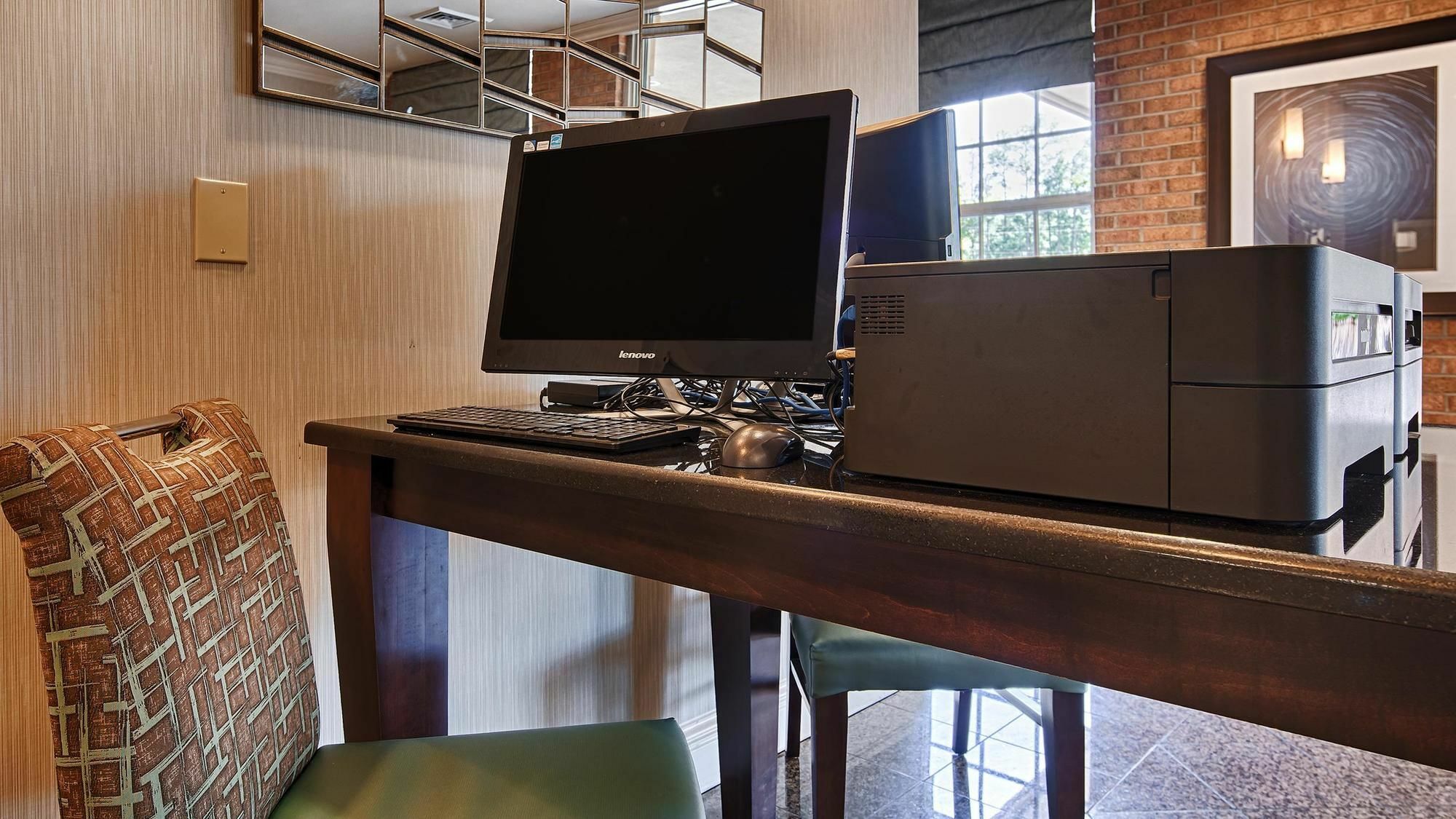 Surestay Plus Hotel By Best Western Raleigh North Downtown Buitenkant foto